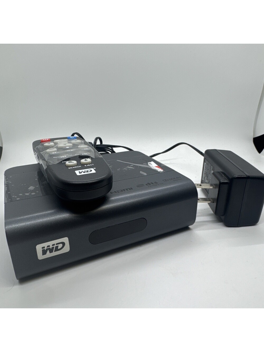 Western Digital WD TV Live Plus HD Media Player 1080p WDBABX0000NBK w/ Remote